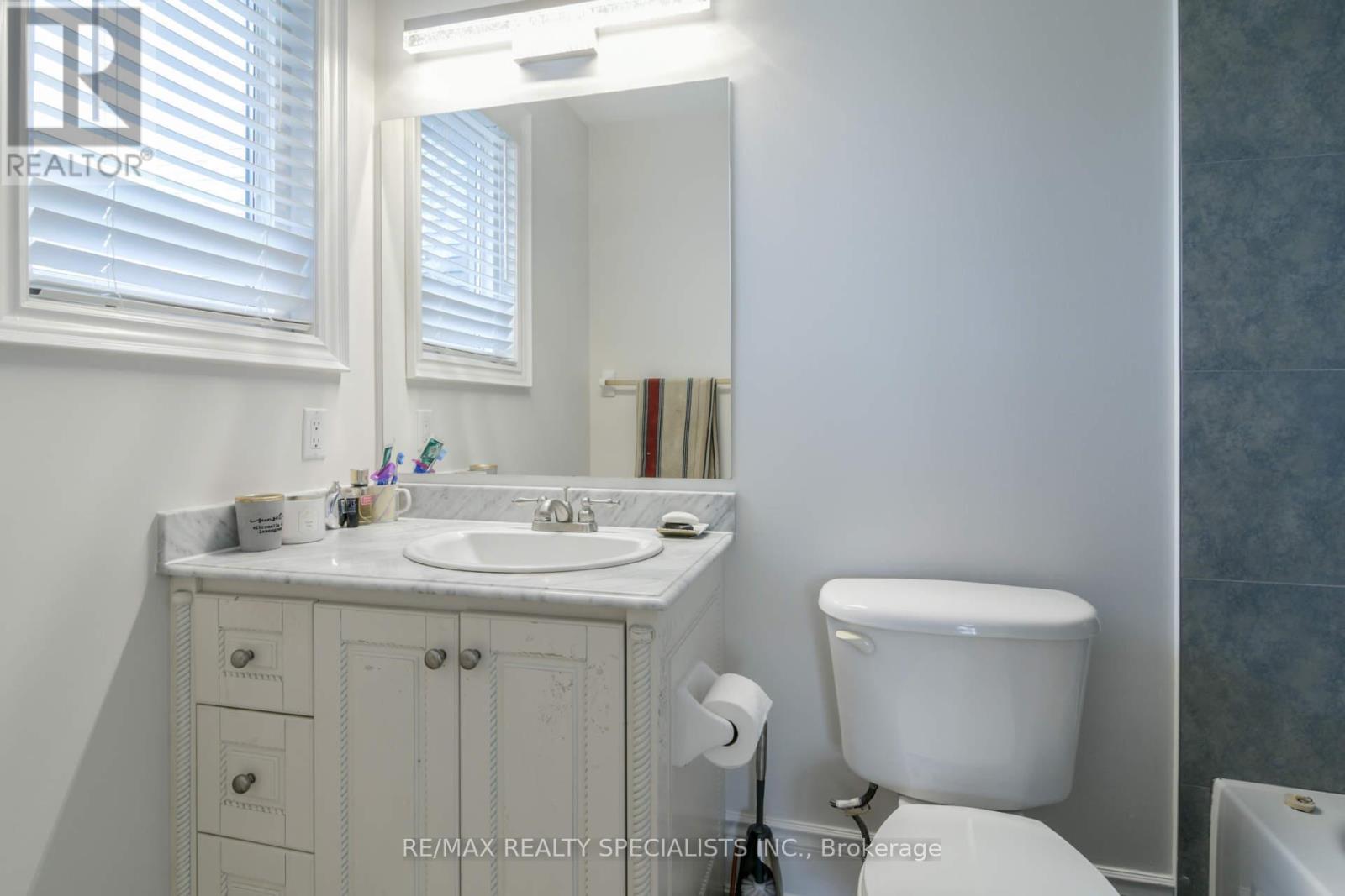 Upper - 7 Scott Drive, Richmond Hill, Ontario  L4C 6V5 - Photo 29 - N13160406