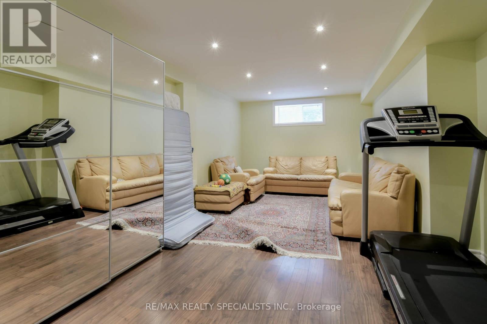 Upper - 7 Scott Drive, Richmond Hill, Ontario  L4C 6V5 - Photo 32 - N13160406