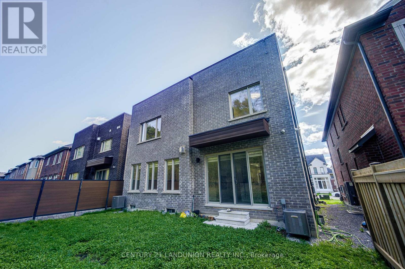 121 Milky Way Drive, Richmond Hill, Ontario  L4C 4L9 - Photo 49 - N13160592