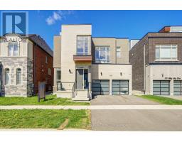 121 MILKY WAY DRIVE, Richmond Hill, Ontario
