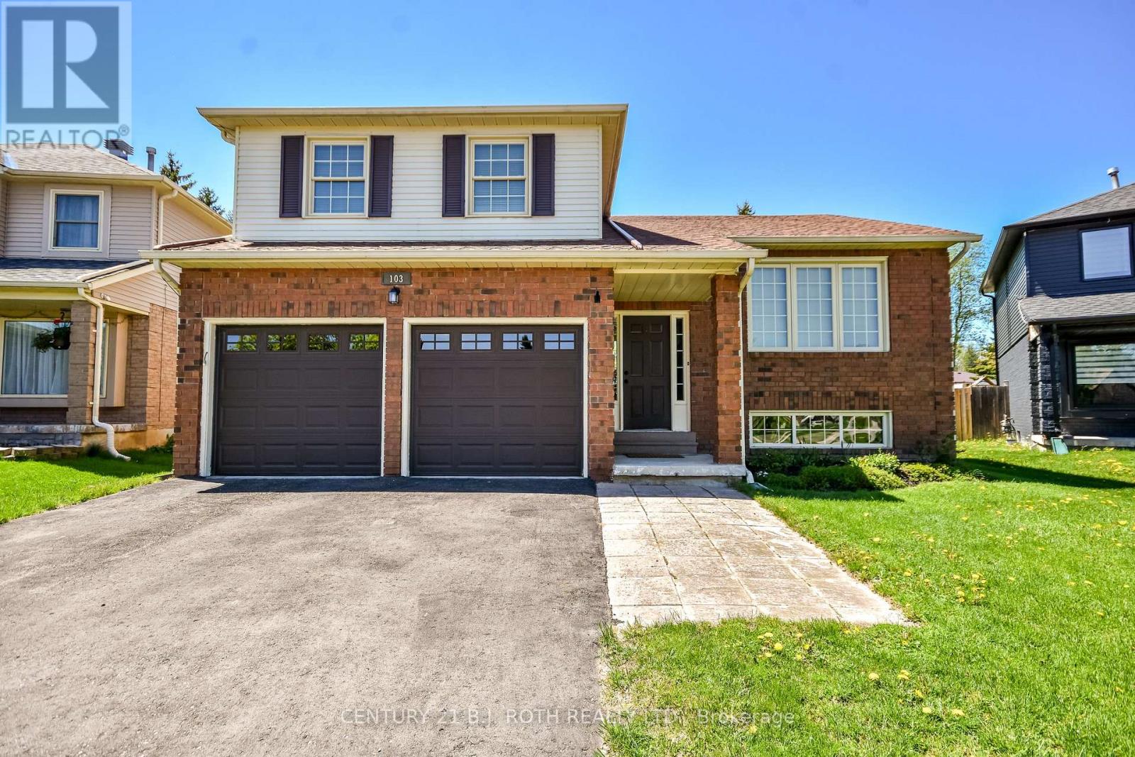 103 HERRELL AVENUE, Barrie, Ontario