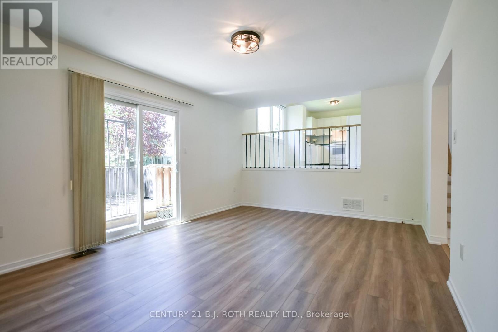 103 Herrell Avenue, Barrie, Ontario  L4N 6T9 - Photo 14 - S13160320