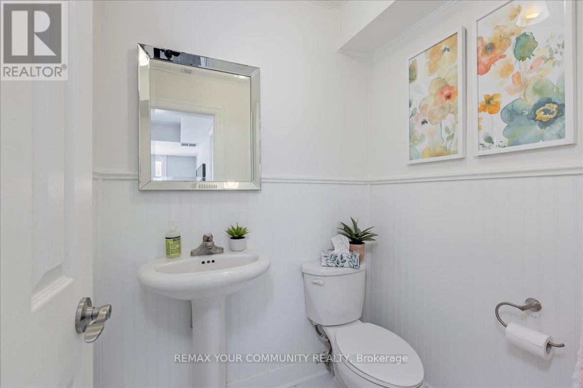 13 Waddington Crescent, Barrie, Ontario  L4N 8C8 - Photo 17 - S13160442
