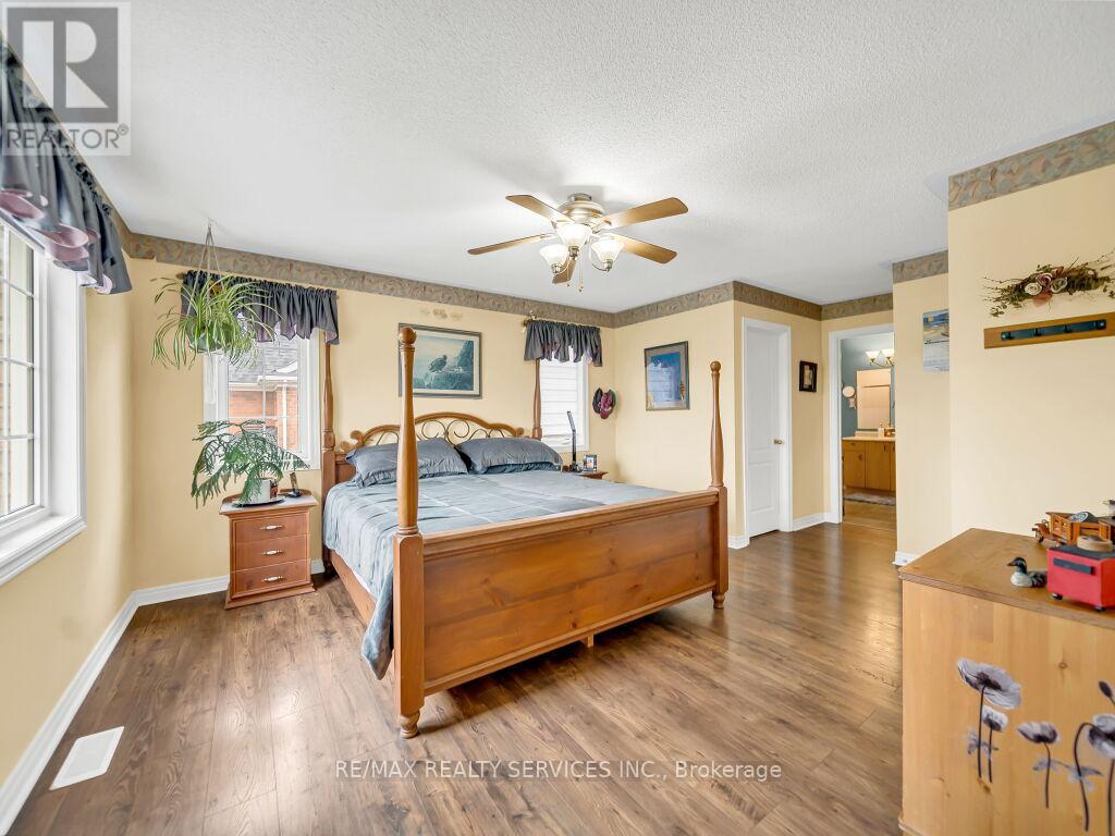 21 Filbert Way, Brampton, Ontario  L7A 3G2 - Photo 25 - W13133608