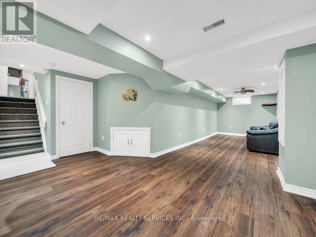 21 Filbert Way, Brampton, Ontario  L7A 3G2 - Photo 36 - W13133608