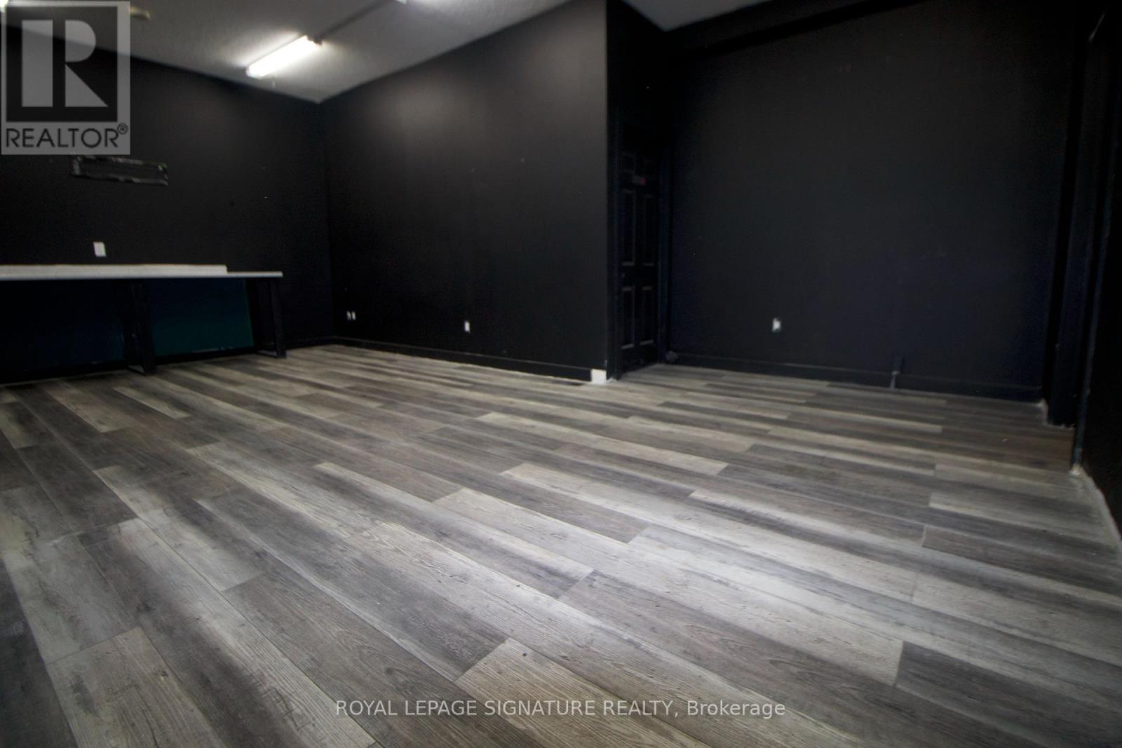1182 Weston Road, Toronto, Ontario M6M 4P4 - Photo 11 - W13158132
