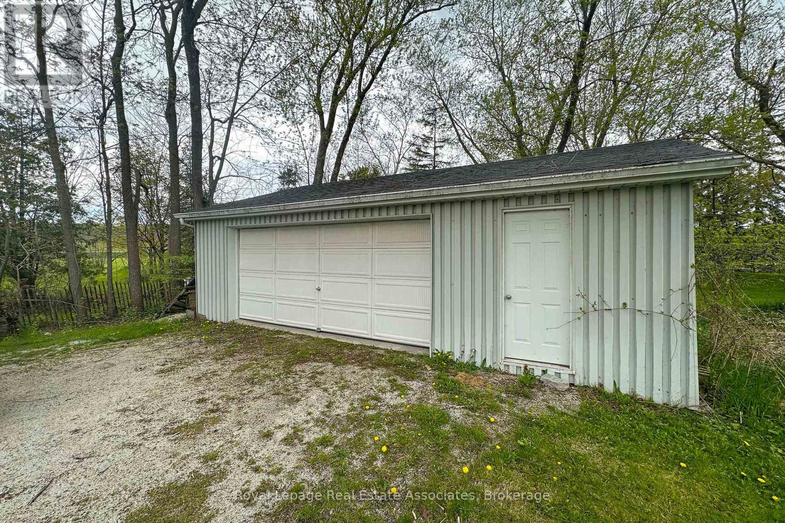 9225 Dublin Line, Halton Hills, Ontario  L9T 2X7 - Photo 47 - W13160346