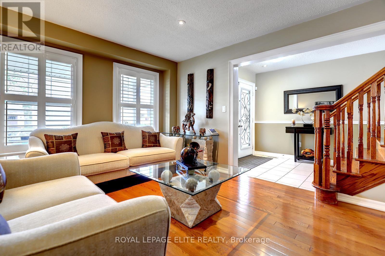 1094 Hepburn Road, Milton, Ontario  L9T 6X5 - Photo 9 - W13160354