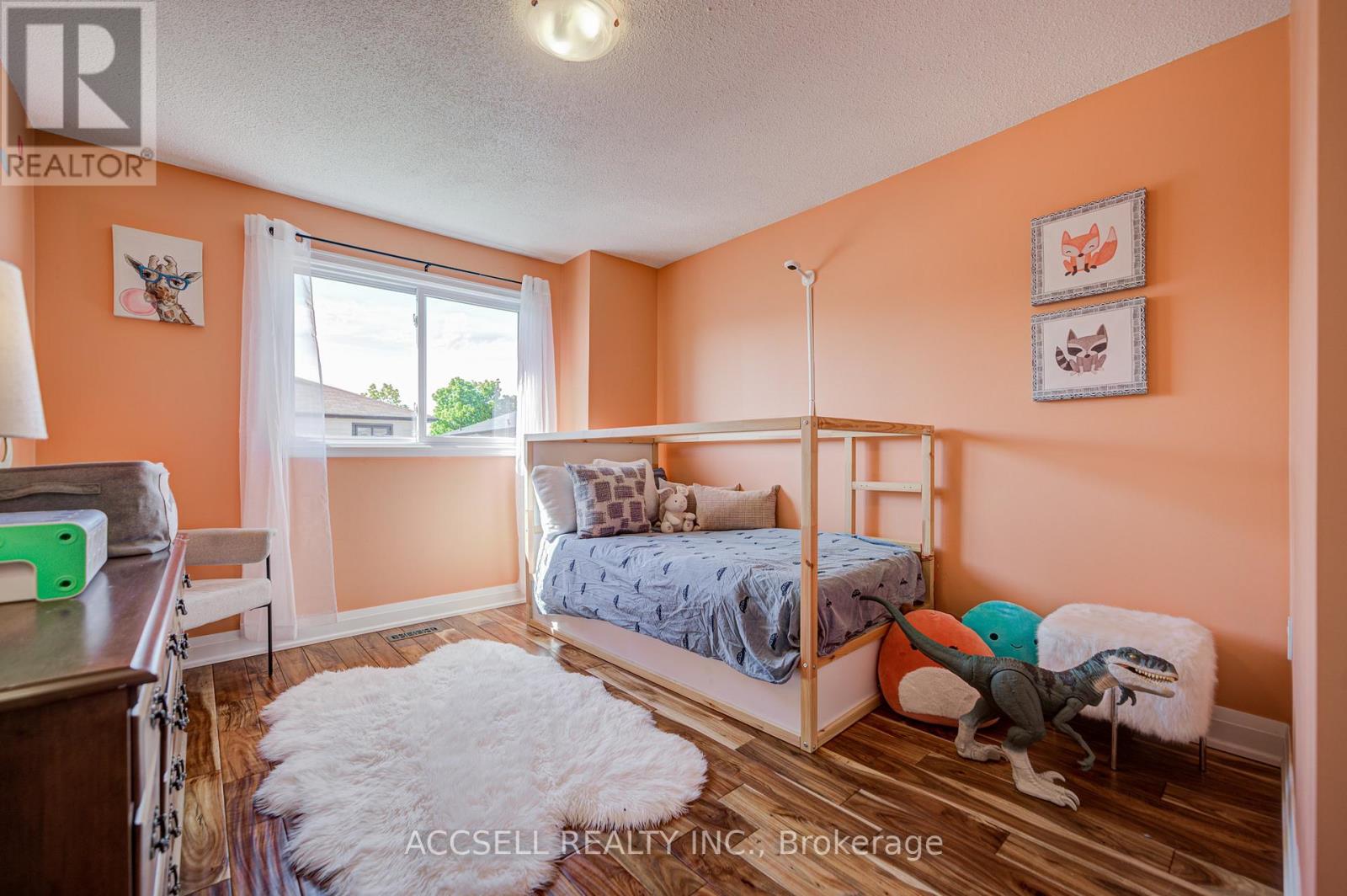 527 Wallenberg Crescent, Mississauga, Ontario L5B 3L8 - Photo 32 - W13160400