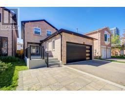 527 WALLENBERG CRESCENT, Mississauga, Ontario