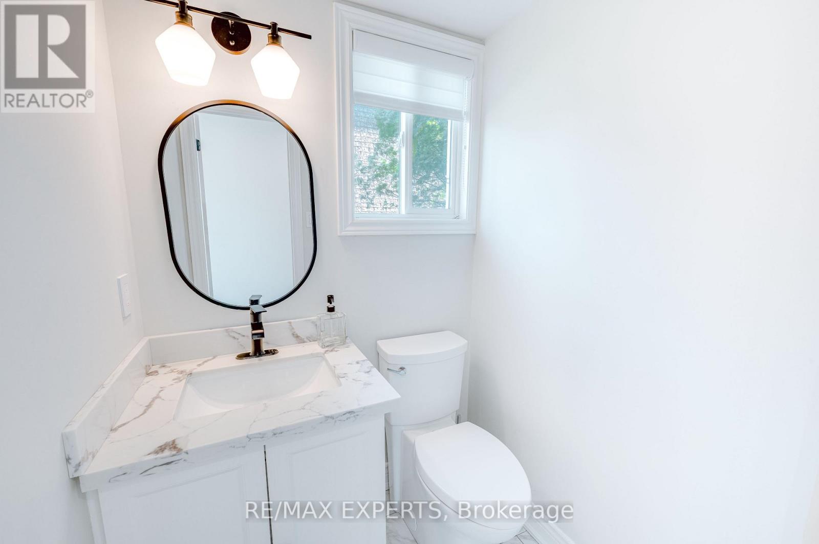 30 Rolling Hills Lane, Caledon, Ontario  L7E 1T9 - Photo 12 - W13160402