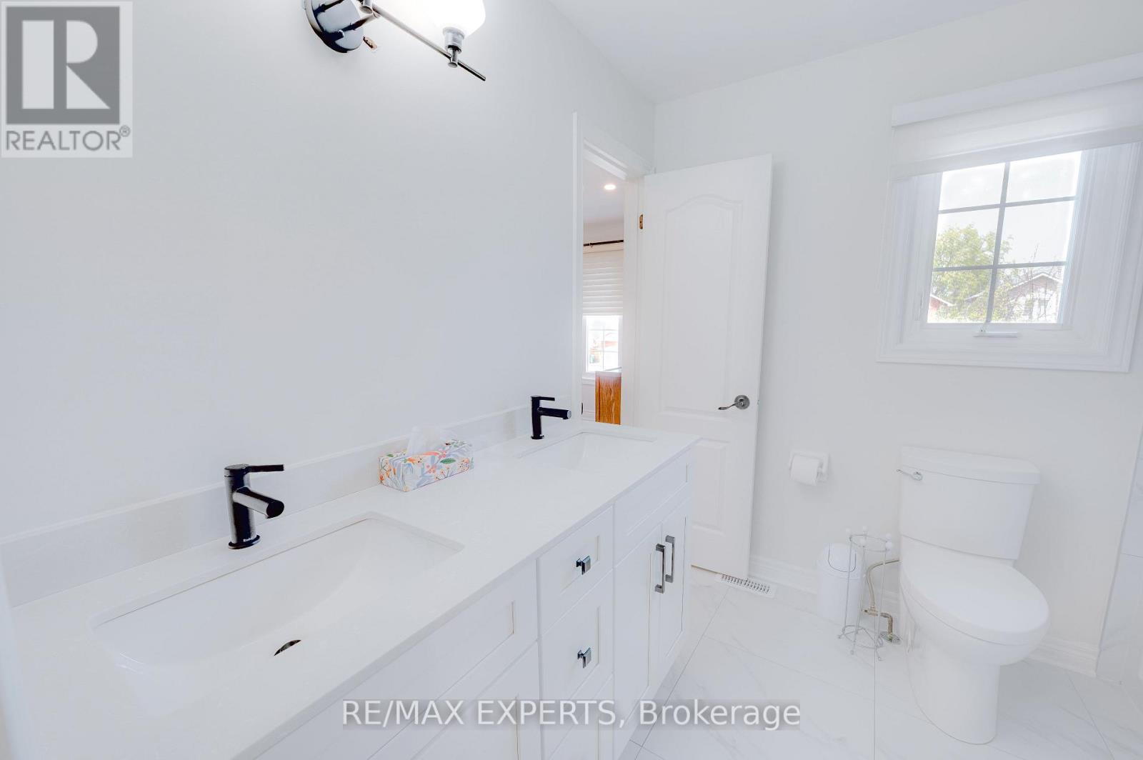 30 Rolling Hills Lane, Caledon, Ontario  L7E 1T9 - Photo 20 - W13160402
