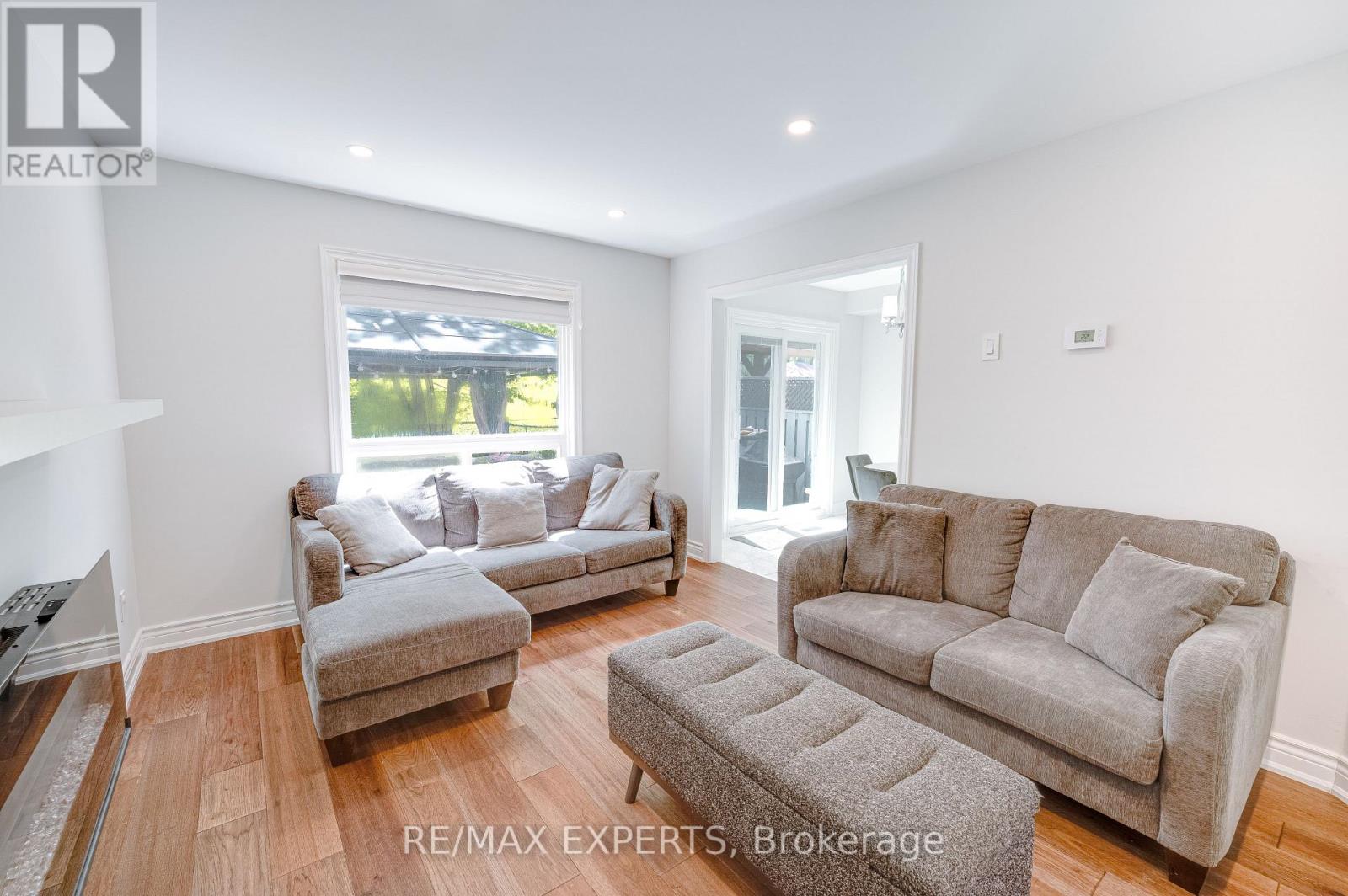 30 Rolling Hills Lane, Caledon, Ontario  L7E 1T9 - Photo 6 - W13160402