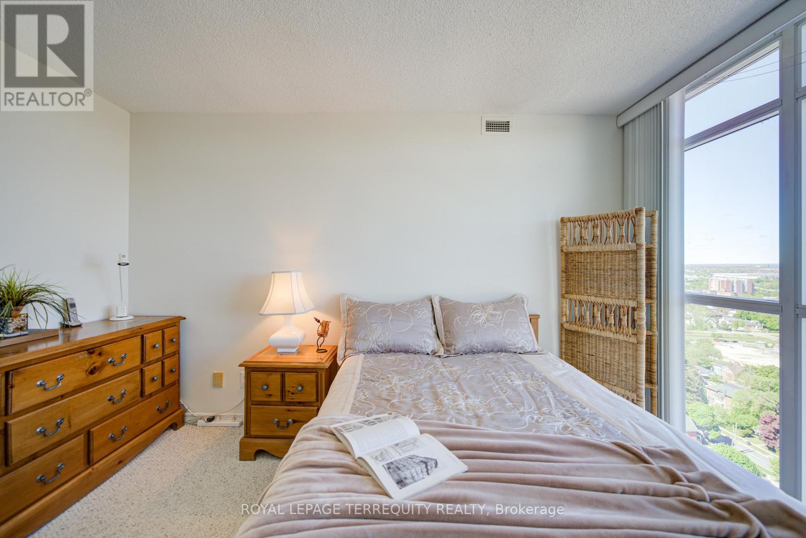 2311 - 9 George Street N, Brampton, Ontario  L6X 0T6 - Photo 24 - W13160422