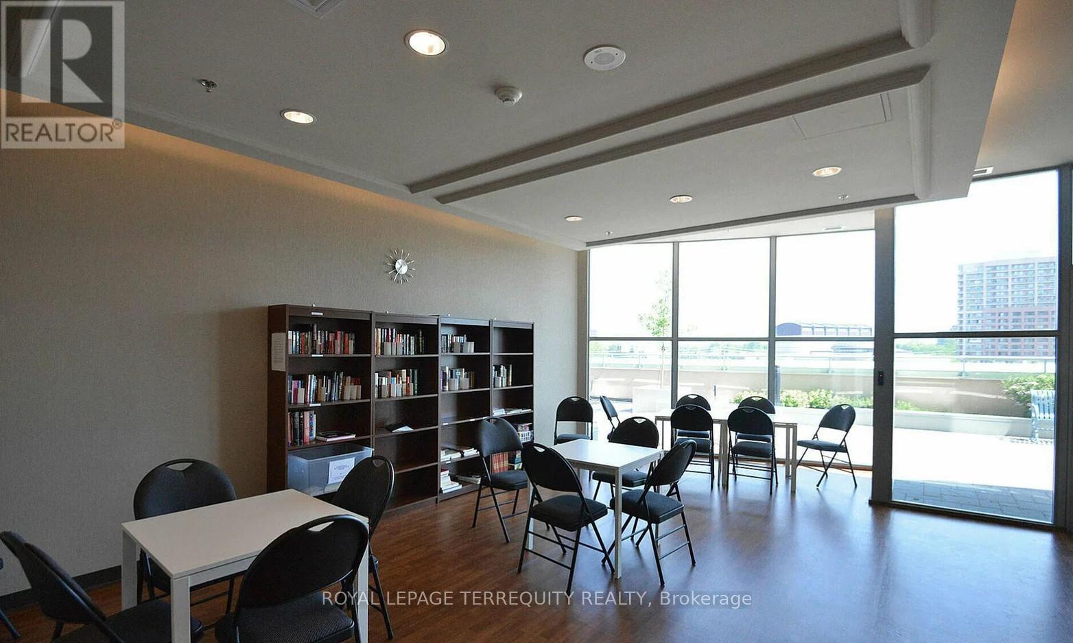 2311 - 9 George Street N, Brampton, Ontario  L6X 0T6 - Photo 41 - W13160422