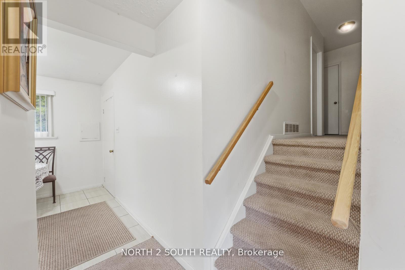 24 Vanderbrent Crescent, Toronto, Ontario  M9R 3W8 - Photo 28 - W13160460