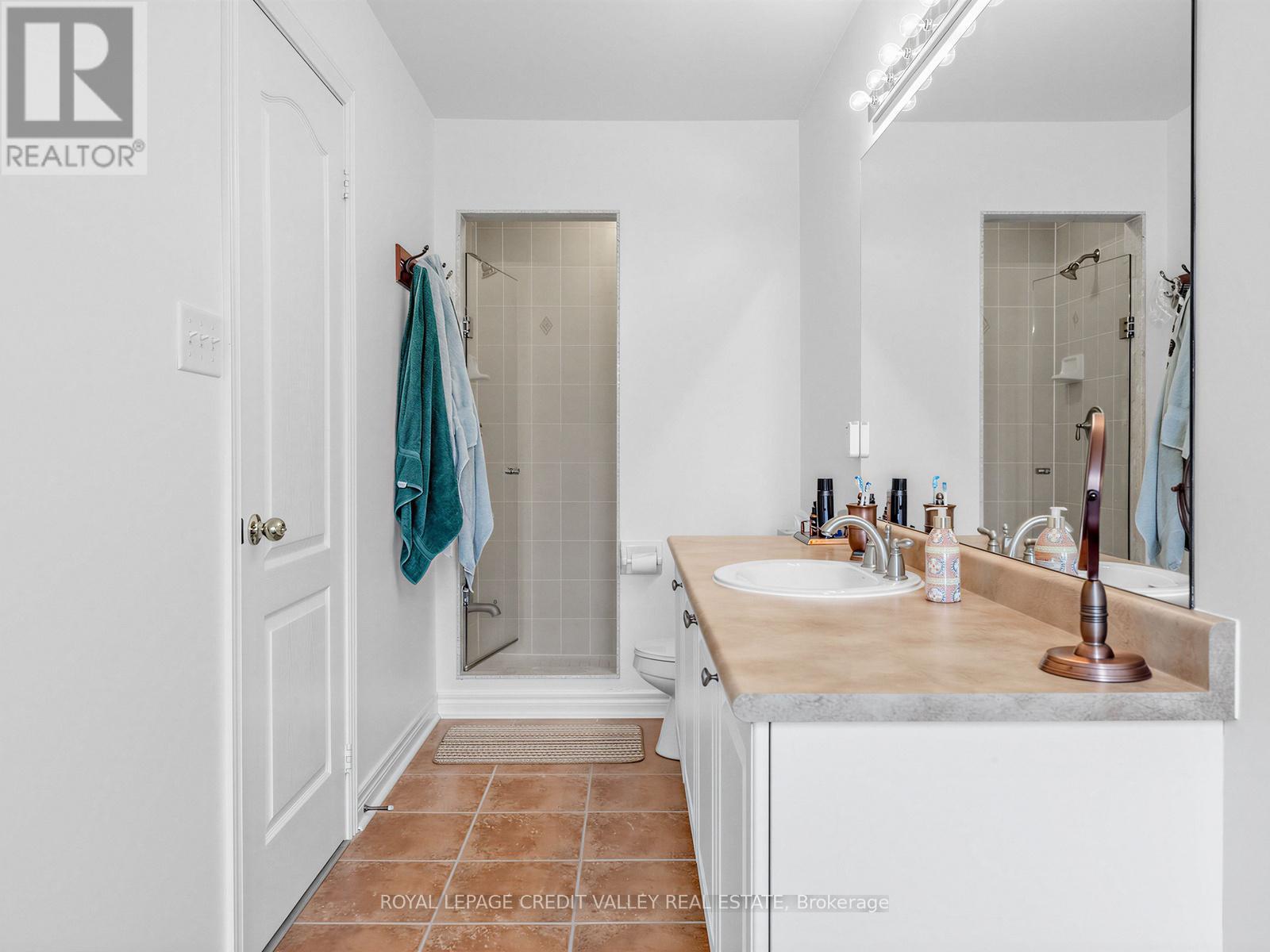 144 Mccready Drive, Milton, Ontario  L9T 0V5 - Photo 7 - W13160472