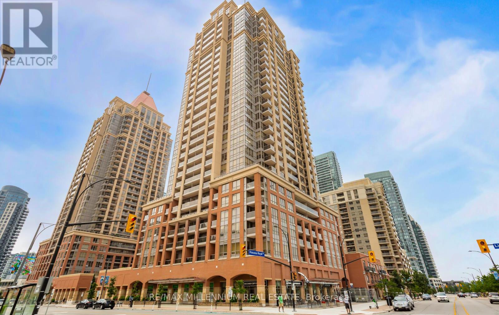 2111 - 4090 Living Arts Drive, Mississauga, Ontario  L5B 4M8 - Photo 2 - W13160534