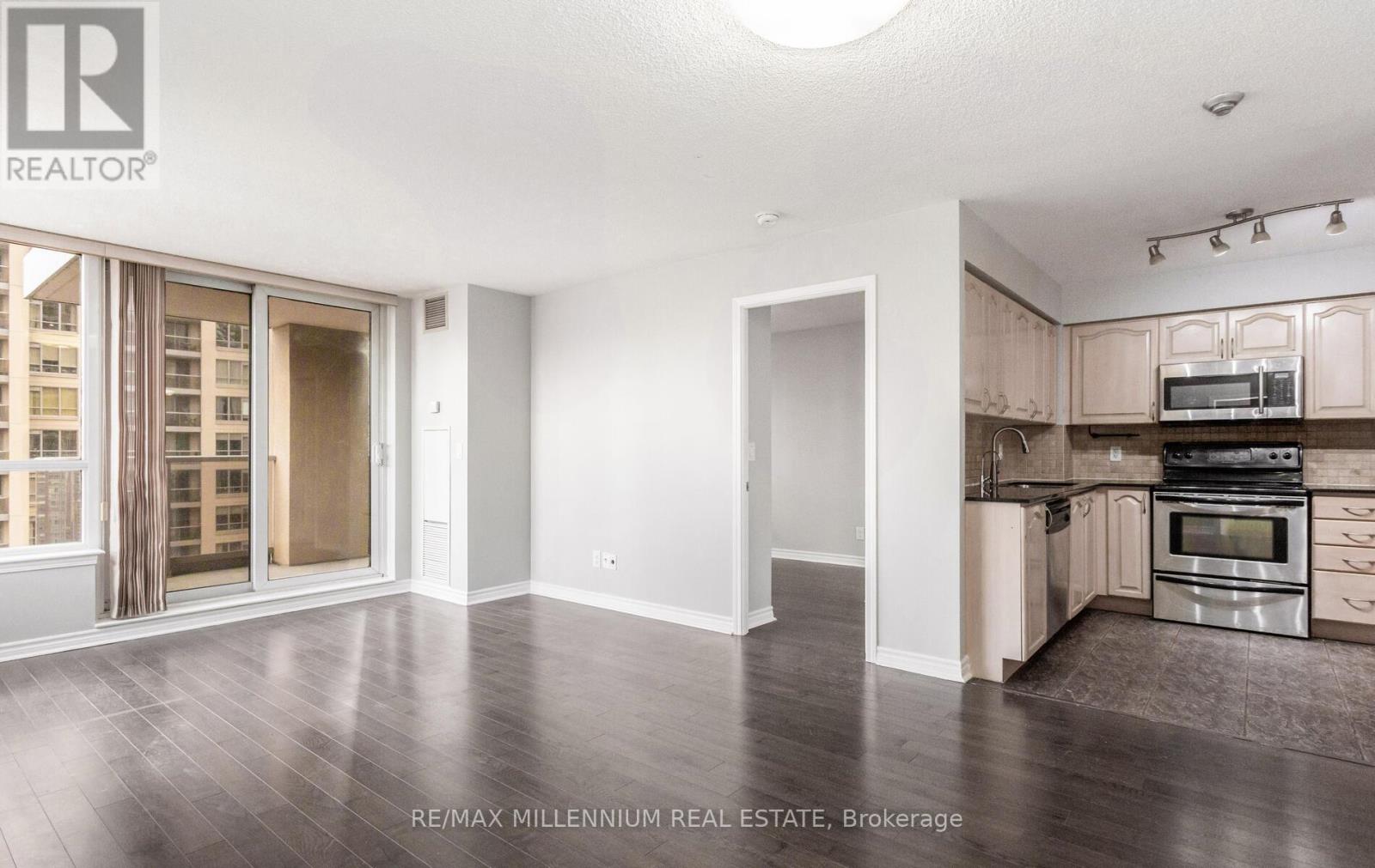 2111 - 4090 Living Arts Drive, Mississauga, Ontario  L5B 4M8 - Photo 21 - W13160534