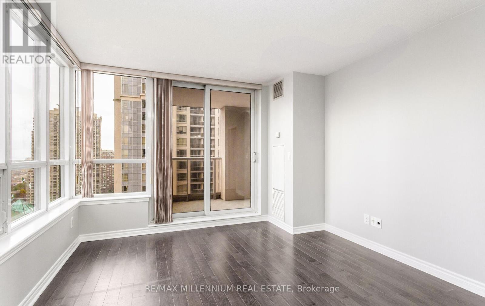 2111 - 4090 Living Arts Drive, Mississauga, Ontario  L5B 4M8 - Photo 22 - W13160534