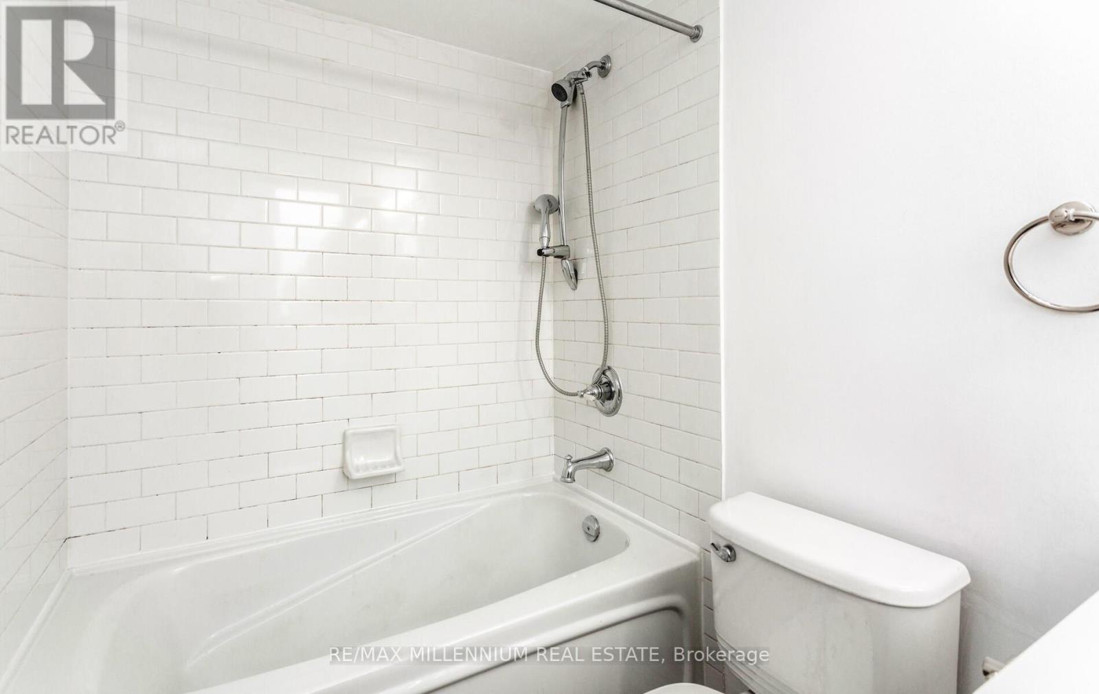 2111 - 4090 Living Arts Drive, Mississauga, Ontario  L5B 4M8 - Photo 36 - W13160534