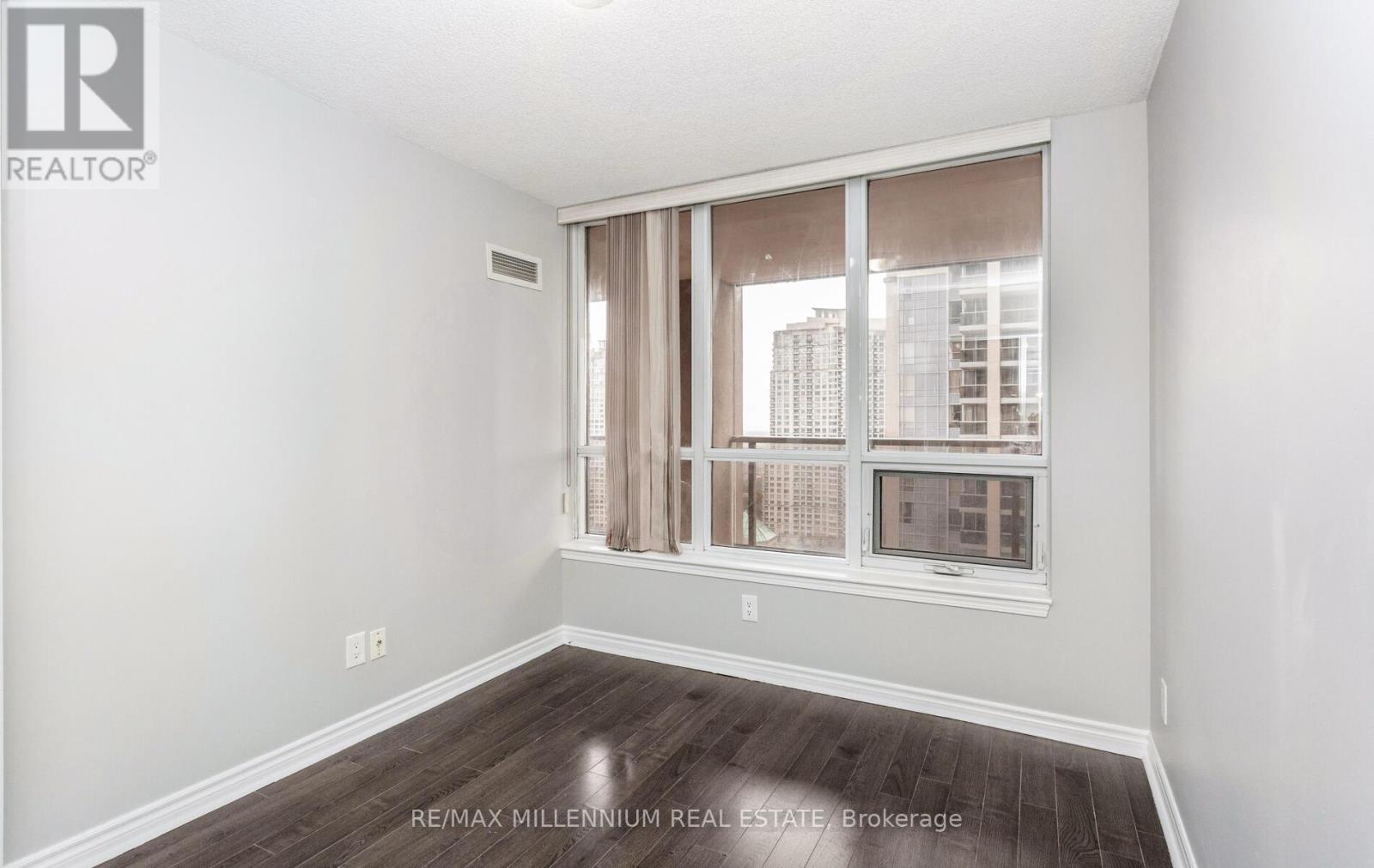 2111 - 4090 Living Arts Drive, Mississauga, Ontario  L5B 4M8 - Photo 38 - W13160534