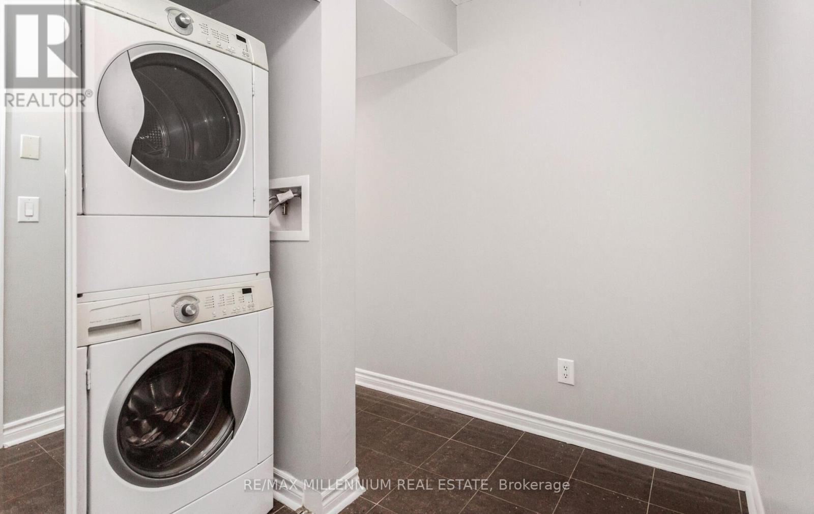 2111 - 4090 Living Arts Drive, Mississauga, Ontario  L5B 4M8 - Photo 40 - W13160534