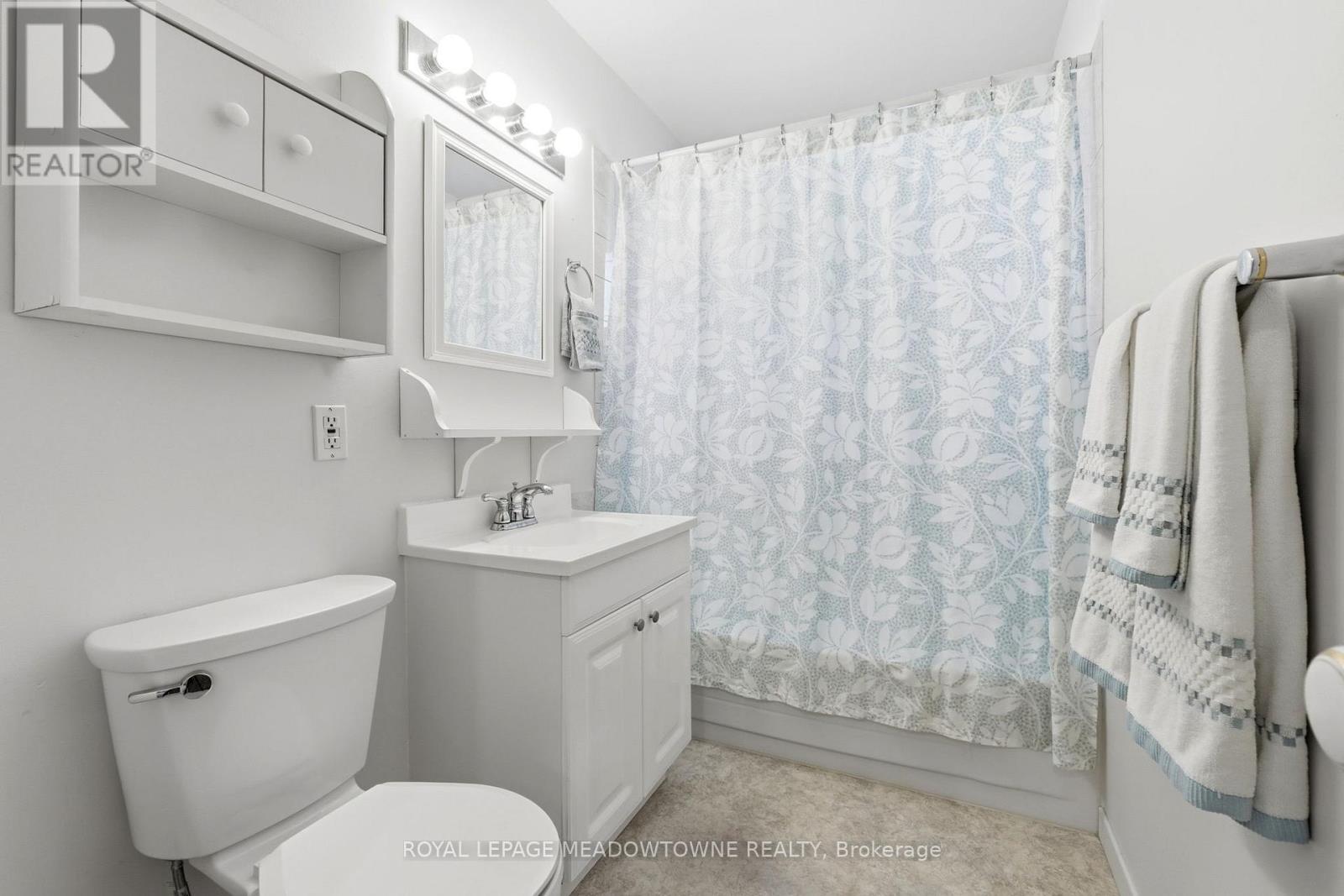 177 Delrex Boulevard, Halton Hills, Ontario  L7G 4E4 - Photo 12 - W13160544