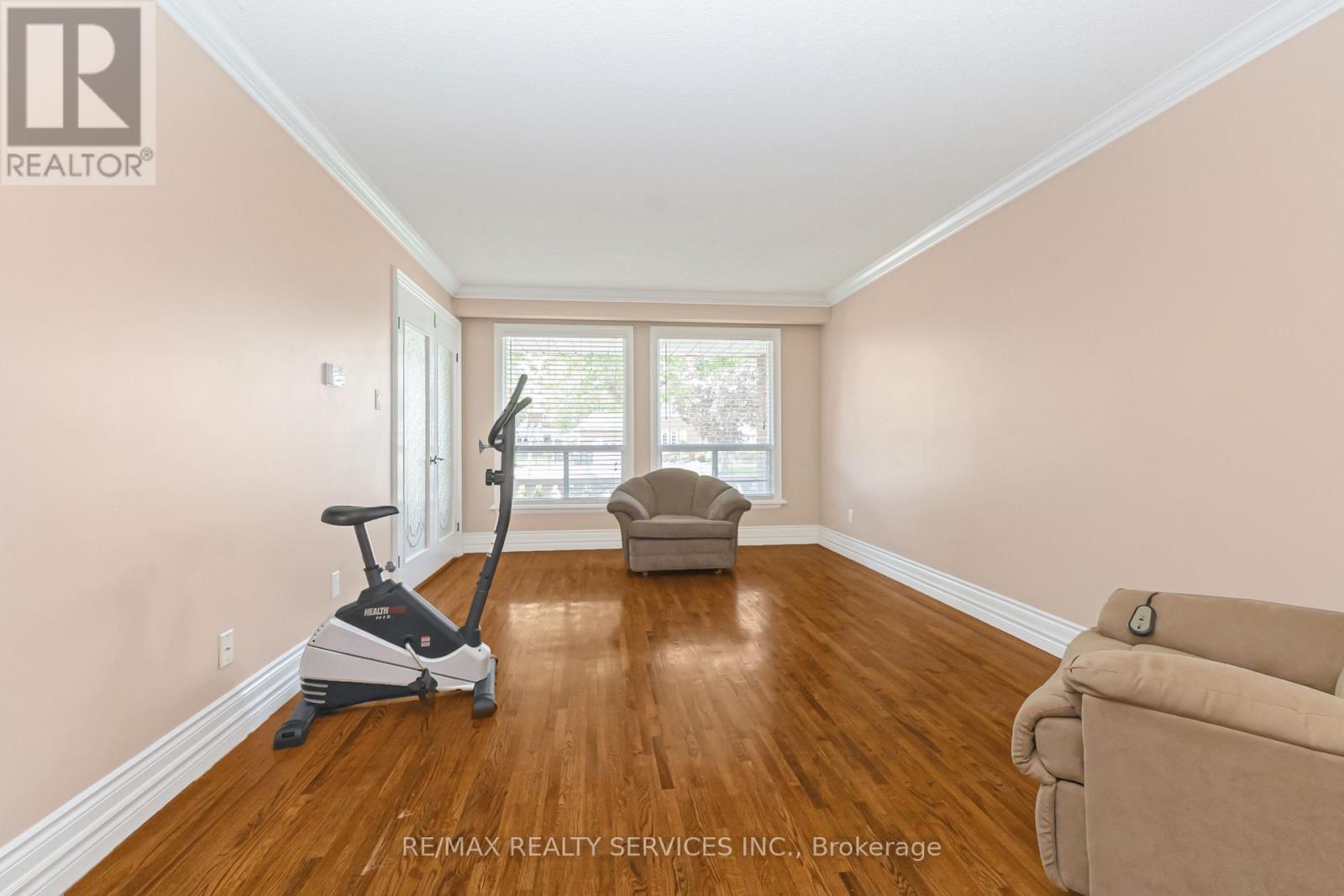 29 Chestnut Avenue S, Brampton, Ontario  L6X 2A6 - Photo 12 - W13160656