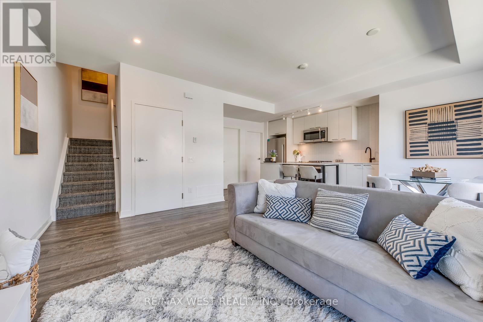14 - 30 Ed Clark Gardens Boulevard, Toronto, Ontario  M6N 0B5 - Photo 12 - W13160658