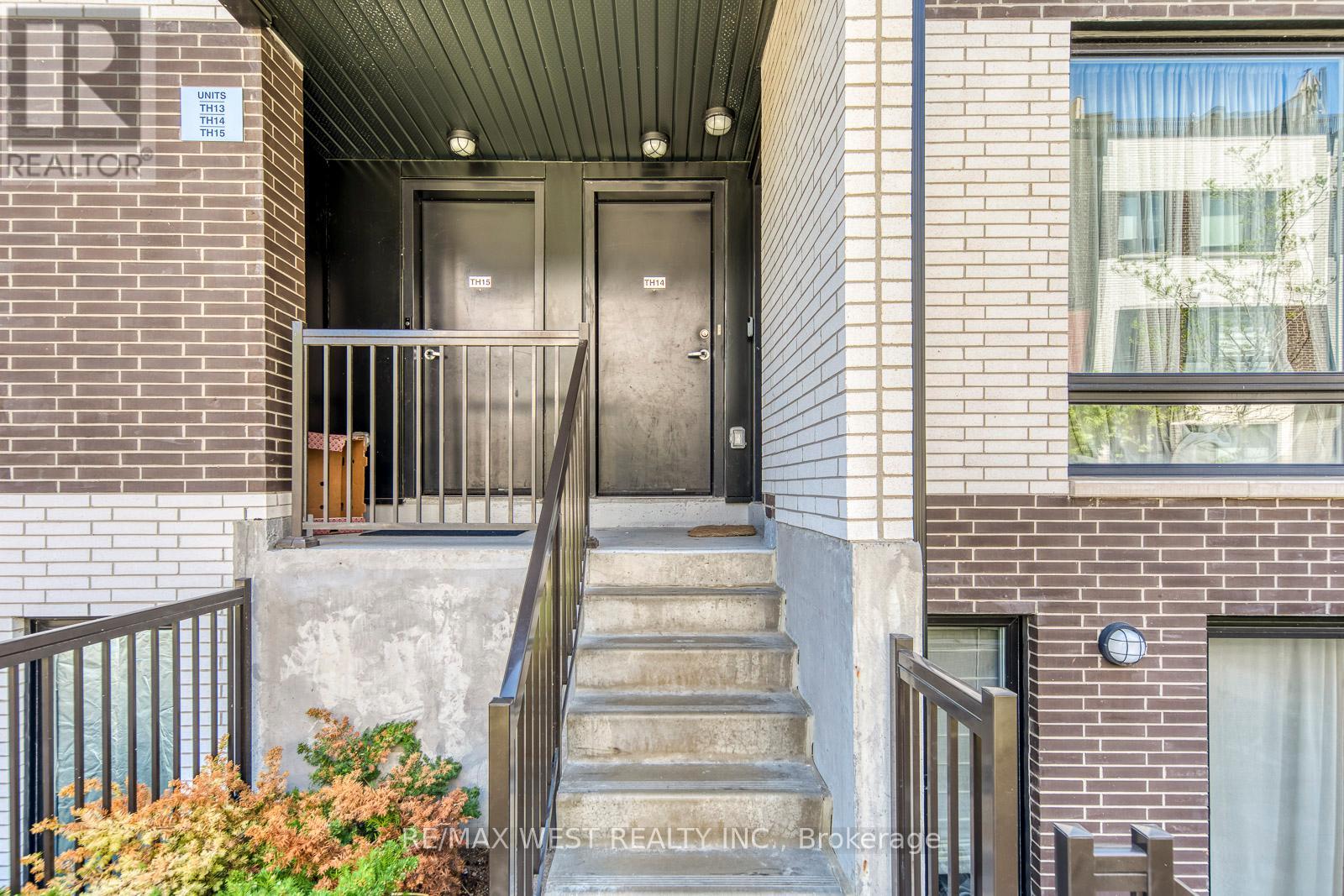14 - 30 Ed Clark Gardens Boulevard, Toronto, Ontario  M6N 0B5 - Photo 4 - W13160658