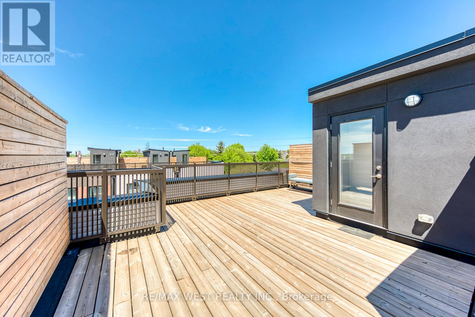 14 - 30 Ed Clark Gardens Boulevard, Toronto, Ontario  M6N 0B5 - Photo 40 - W13160658