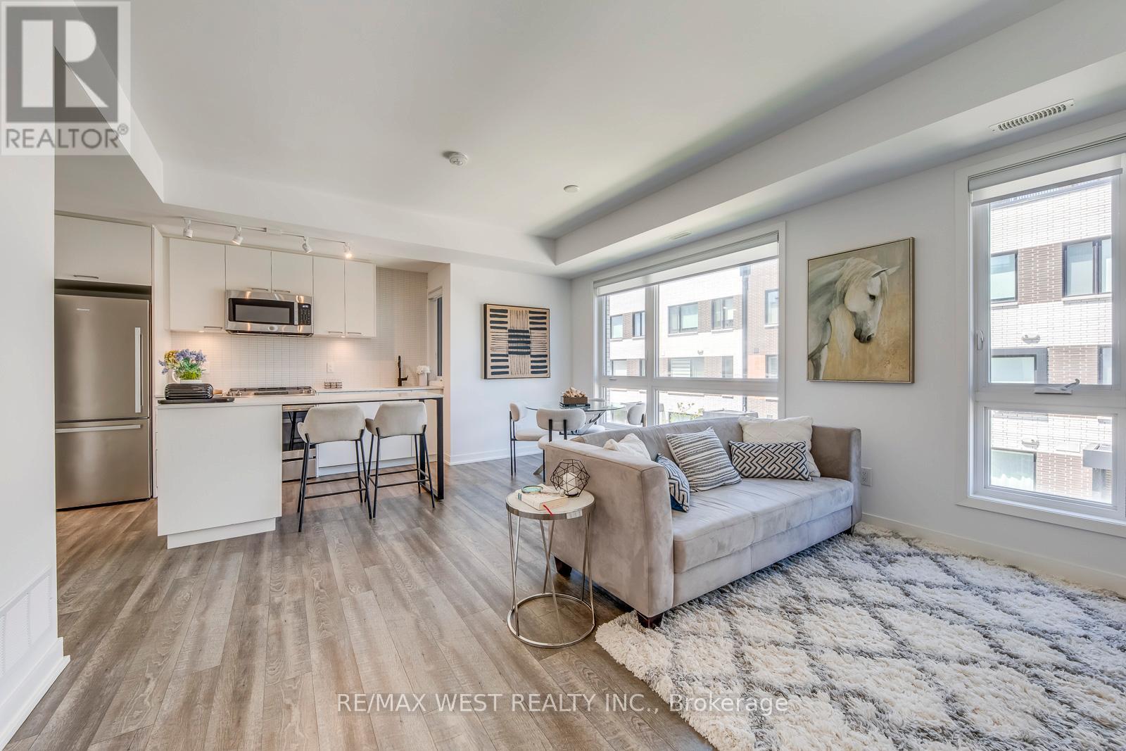 14 - 30 Ed Clark Gardens Boulevard, Toronto, Ontario  M6N 0B5 - Photo 8 - W13160658