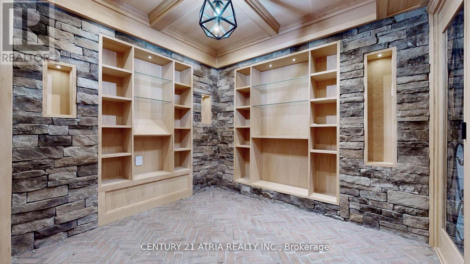 111 Lake Woods Drive, Whitchurch-Stouffville, Ontario  L4A 1P1 - Photo 27 - N13158654