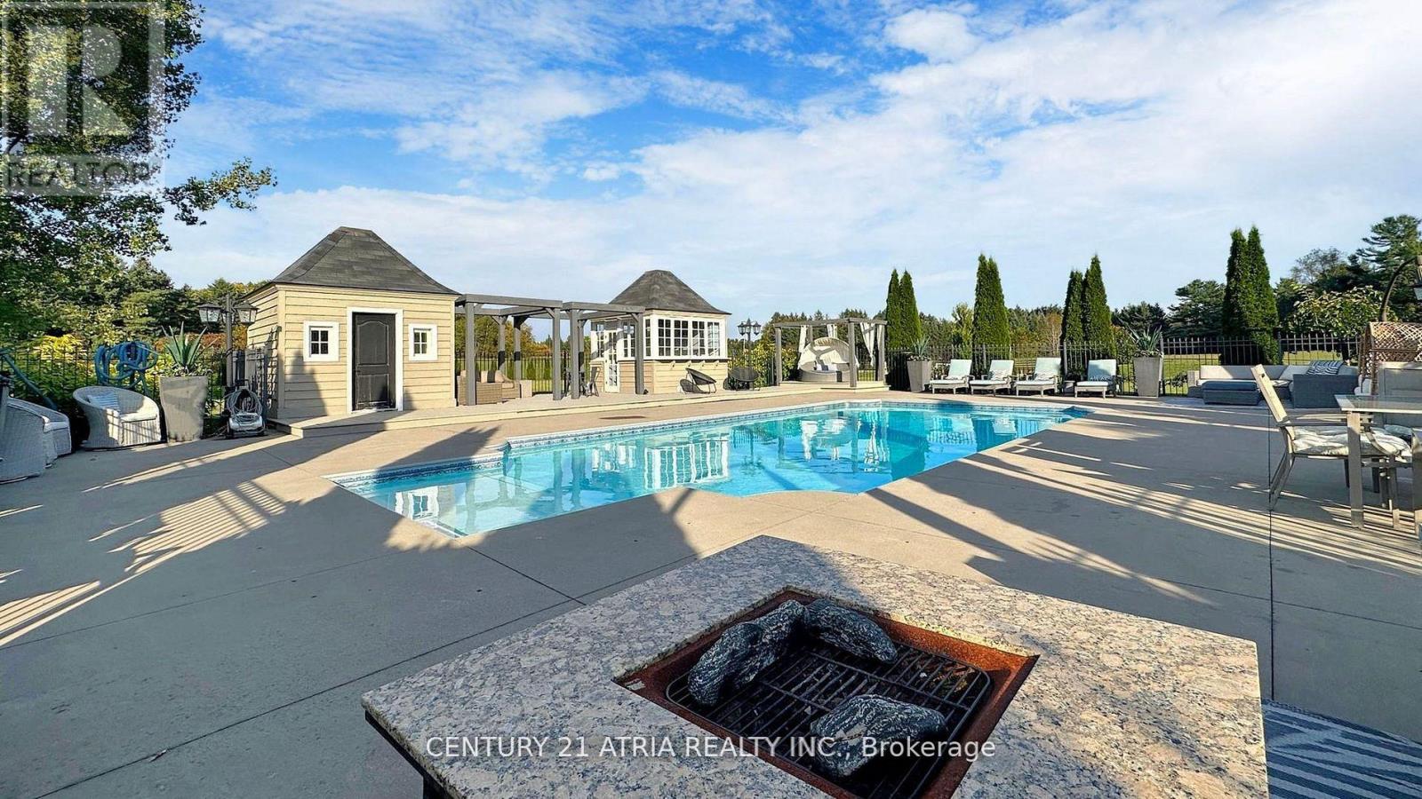 111 Lake Woods Drive, Whitchurch-Stouffville, Ontario  L4A 1P1 - Photo 34 - N13158654