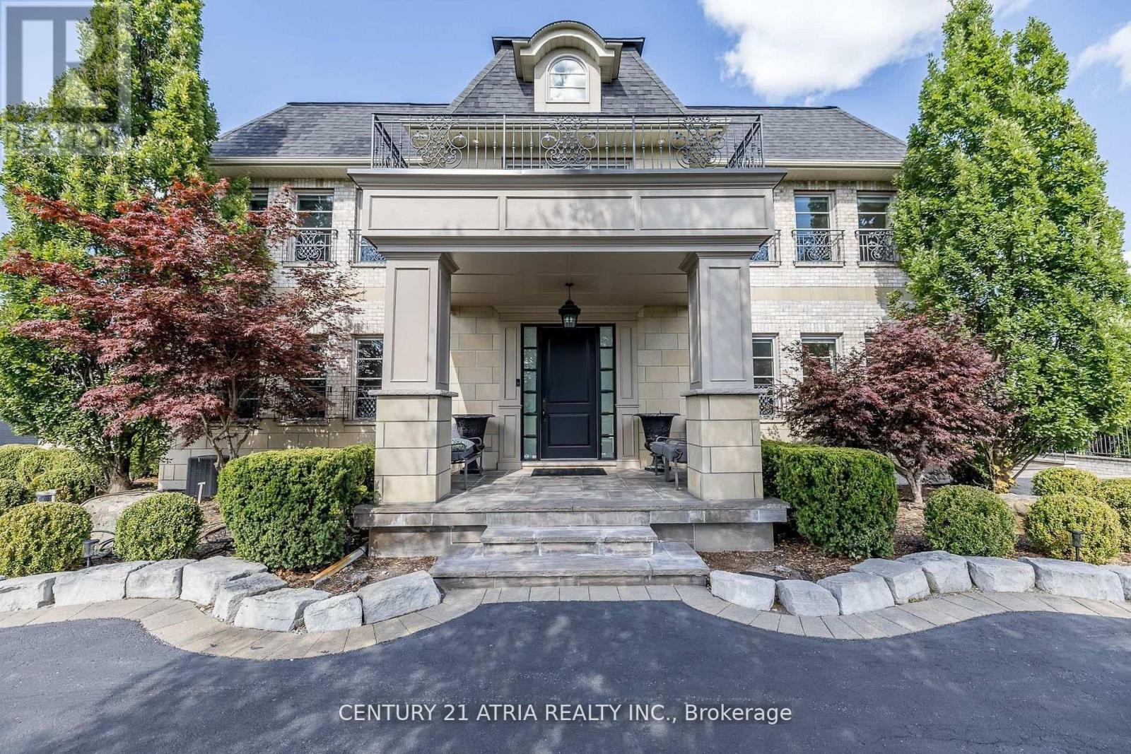 111 Lake Woods Drive, Whitchurch-Stouffville, Ontario  L4A 1P1 - Photo 4 - N13158654