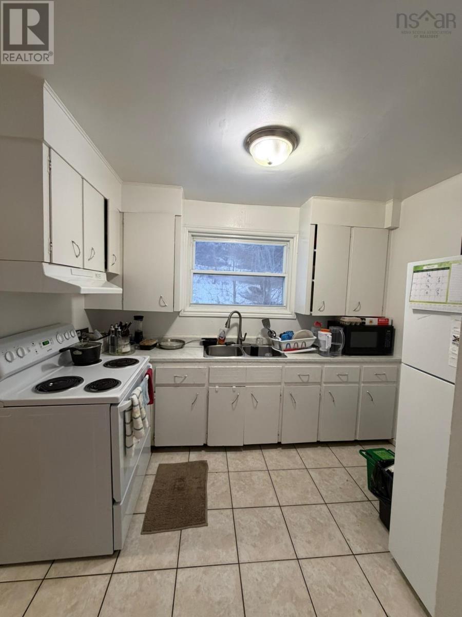 146/148 Roleika Drive, Dartmouth, Nova Scotia  B2X 1M6 - Photo 2 - 202604823
