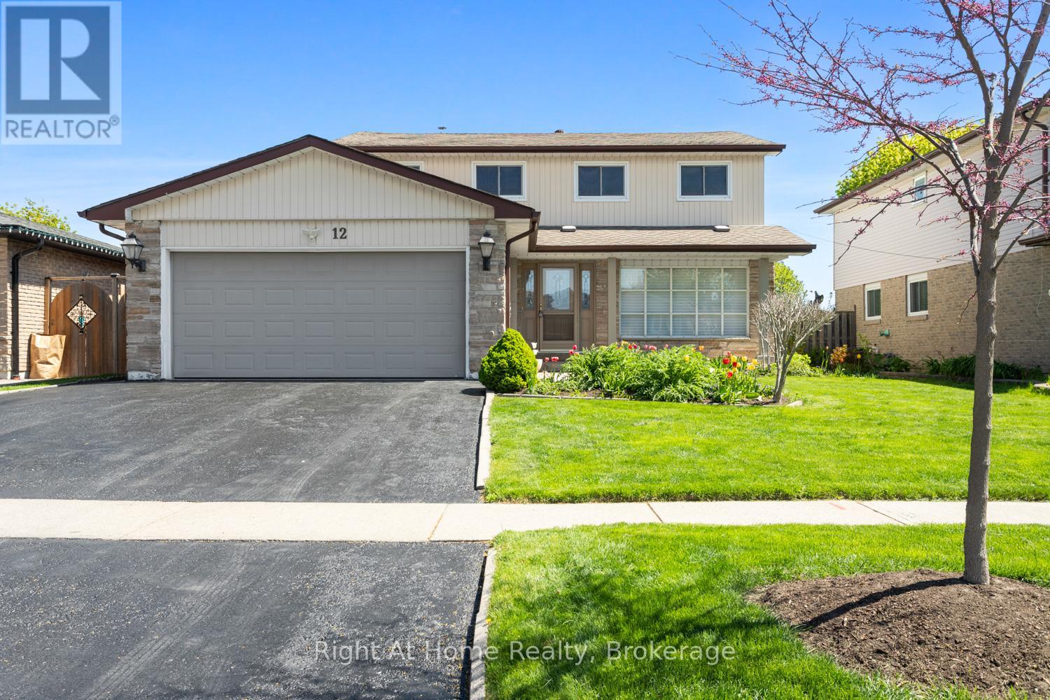 12 Pittmann Crescent, Ajax (South West), Ontario L1S 3G3 - Photo 3 - E13160722