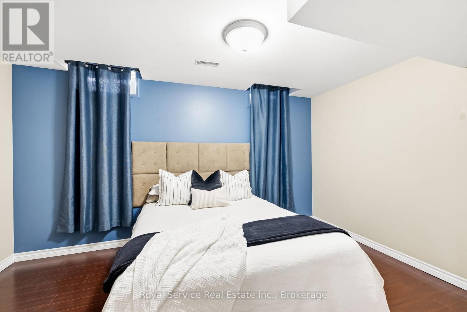 101 Rich Crescent, Whitby (Williamsburg), Ontario  L1P 1V6 - Photo 38 - E13160852