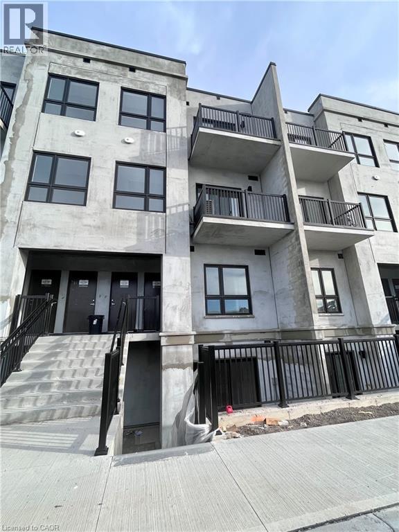 25 Palace Street Unit# Q16, Kitchener, Ontario  N2E 0L2 - Photo 1 - 40832376