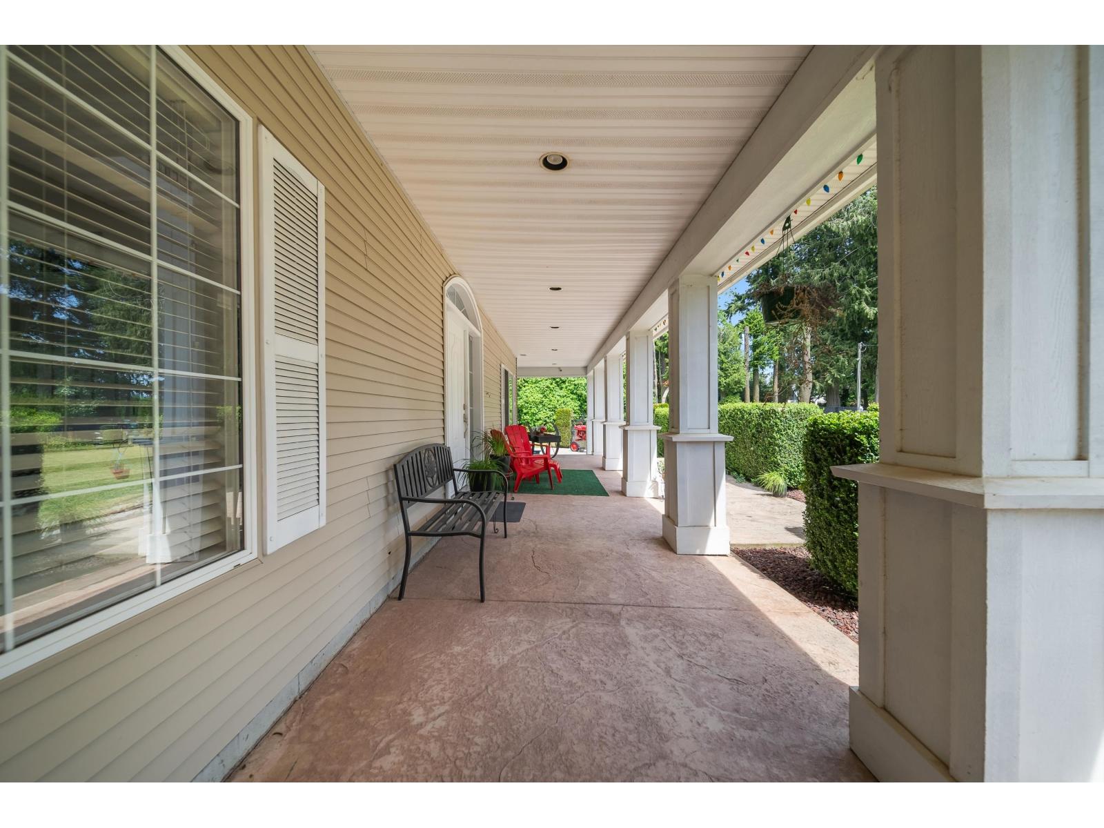 1189 Gladwin Road, Abbotsford, British Columbia  V2T 5Y4 - Photo 12 - R3126015