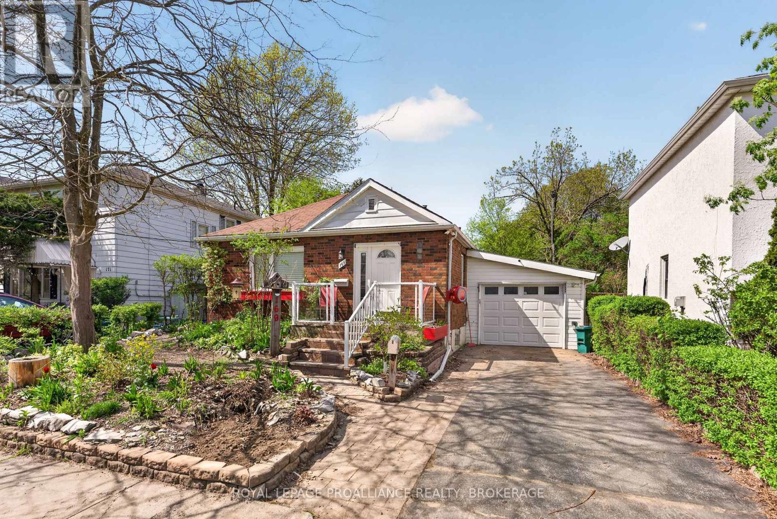 169 Carruthers Avenue, Kingston, Ontario  K7L 1M8 - Photo 1 - X13160708