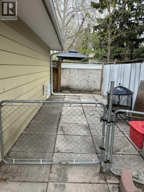 3139 Oakwood Drive SW, Calgary, Alberta  T2V 0K2 - Photo 45 - A2311984