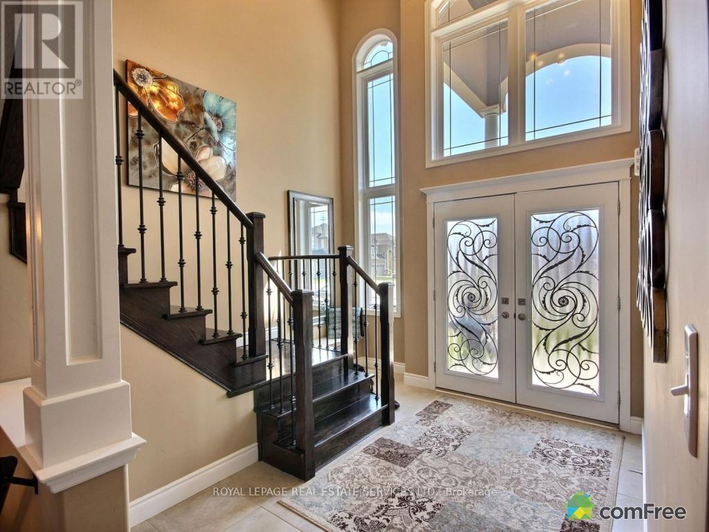 189 Medici Lane, Hamilton, Ontario  L9B 0G7 - Photo 2 - X13160356