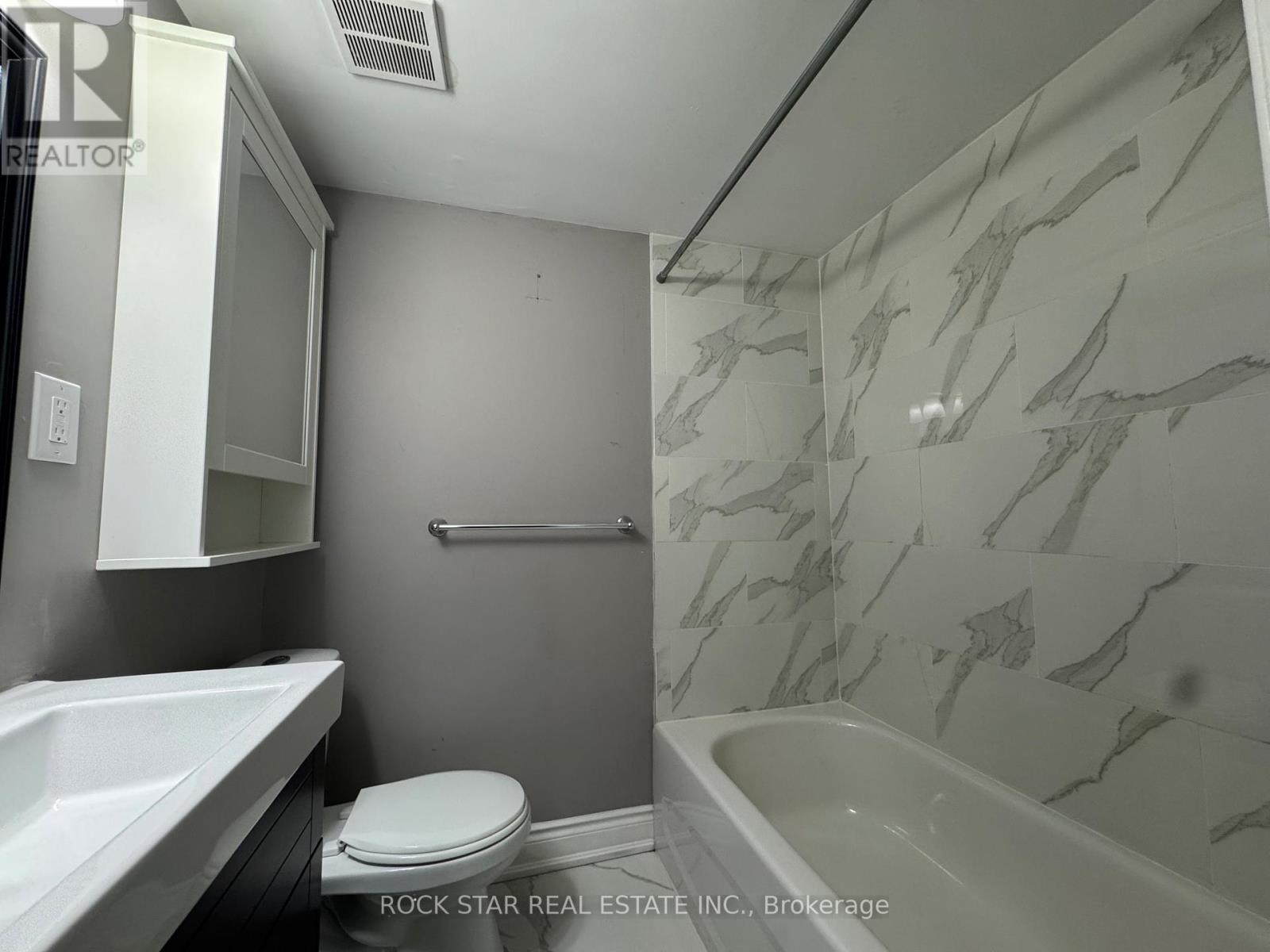 Lower - 387 Upper Gage Avenue, Hamilton, Ontario  L8K 4X9 - Photo 5 - X13160394