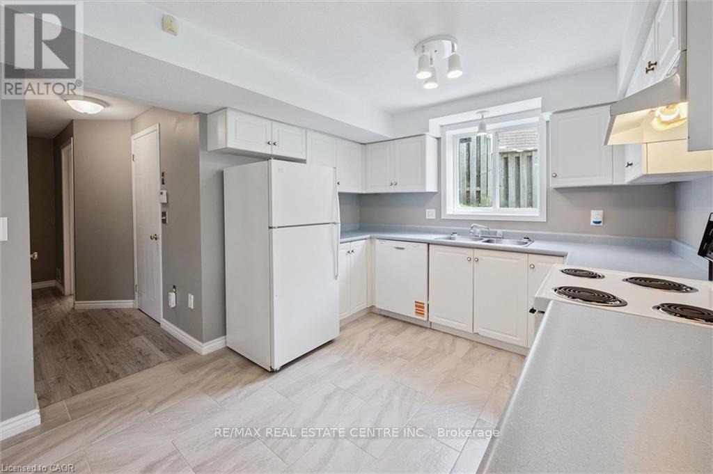 24 Buckthorn Crescent, Guelph, Ontario  N1E 7C3 - Photo 35 - X13160540