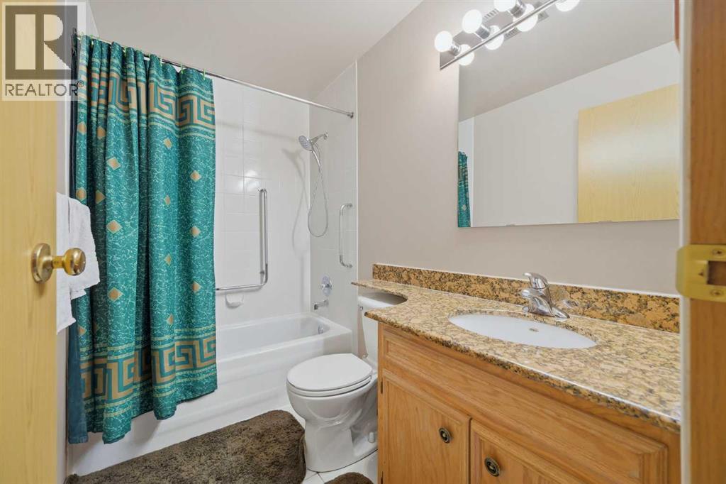 52 Edgebrook Rise NW, Calgary, Alberta  T3A 4Z9 - Photo 38 - A2313275