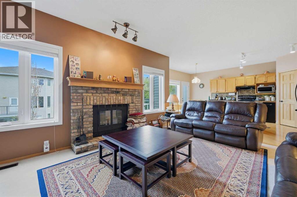 52 Edgebrook Rise NW, Calgary, Alberta  T3A 4Z9 - Photo 10 - A2313275