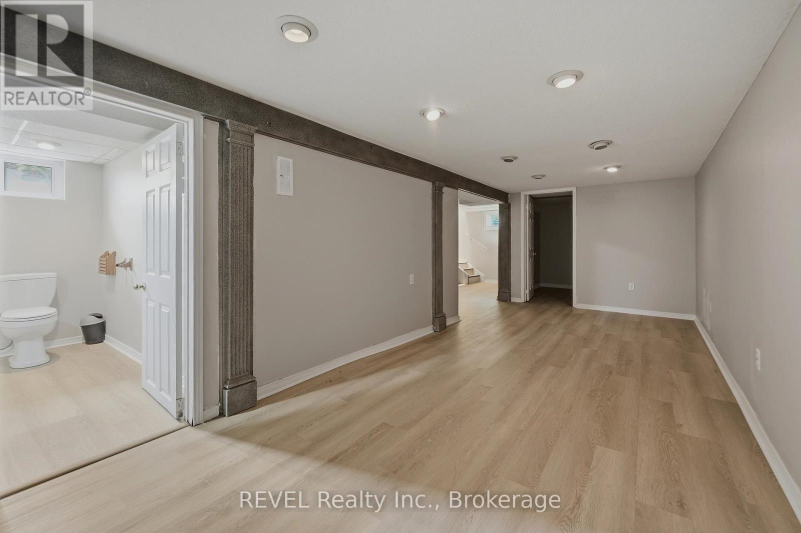 7962 Booth Street, Niagara Falls, Ontario  L2H 1E8 - Photo 25 - X13145300