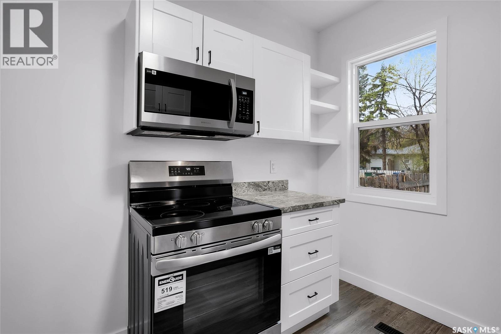 1230 E Avenue N, Saskatoon, Saskatchewan  S7L 1T4 - Photo 17 - SK036824